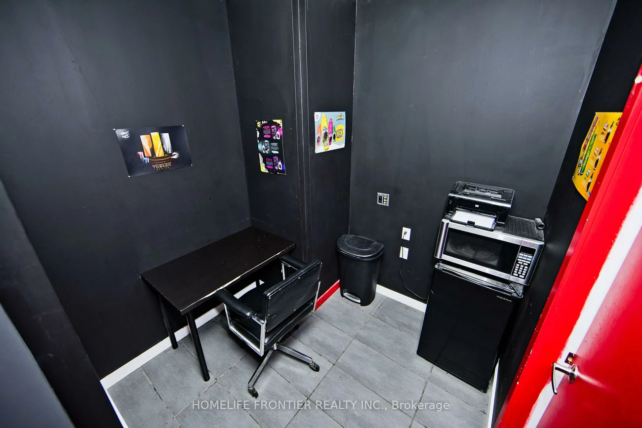 13390, Yonge, Oak Ridges, Richmond Hill