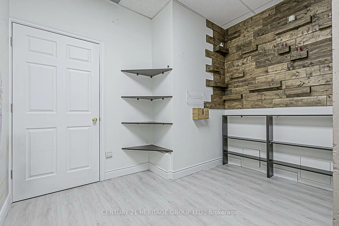 9201, Yonge, North Richvale, Richmond Hill