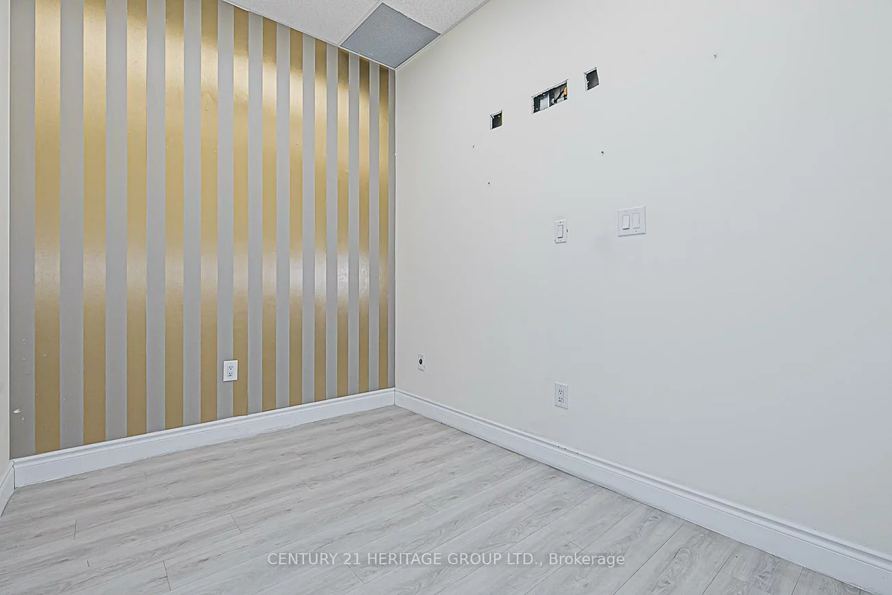 9201, Yonge, North Richvale, Richmond Hill