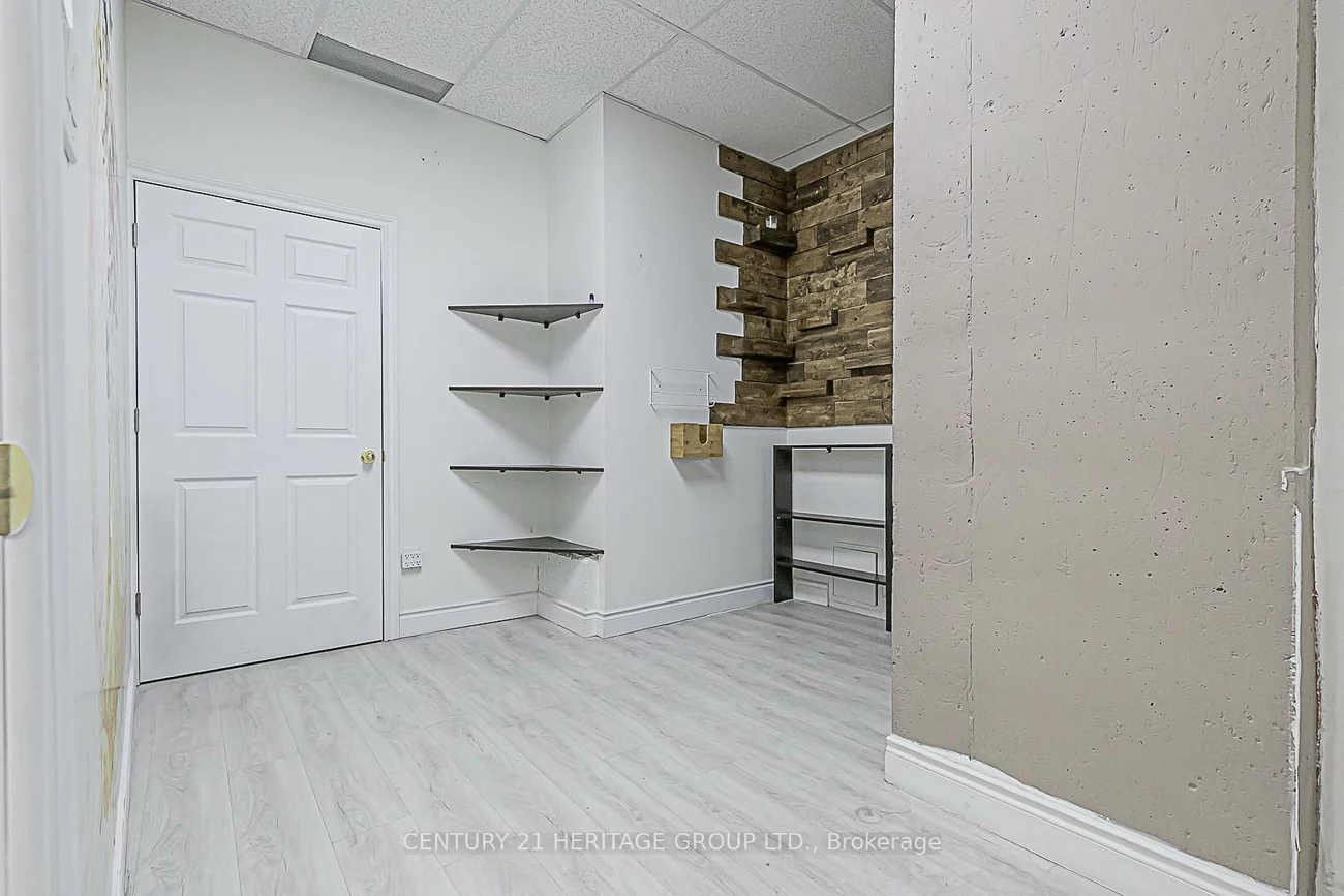 9201, Yonge, North Richvale, Richmond Hill