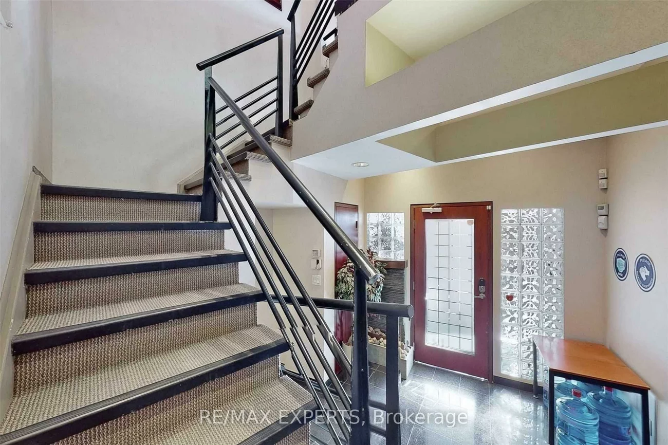 30, Wertheim, Beaver Creek Business Park, Richmond Hill