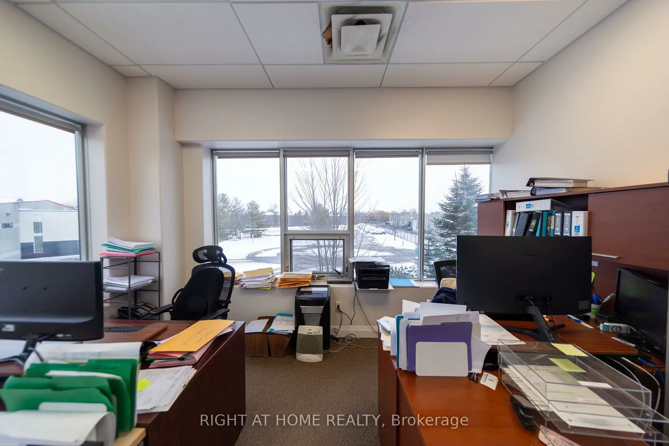 636, Edward, Devonsleigh, Richmond Hill