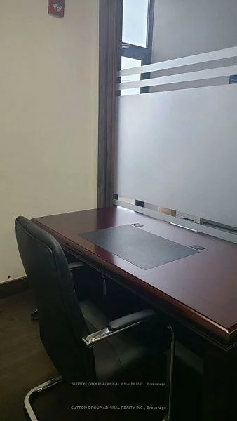 10376, Yonge, Mill Pond, Richmond Hill