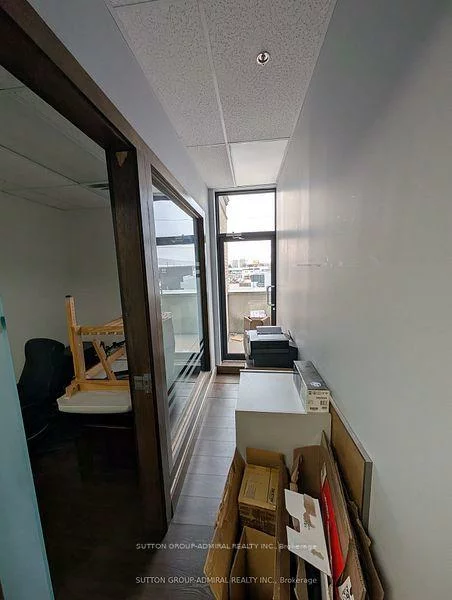 10376, Yonge, Mill Pond, Richmond Hill