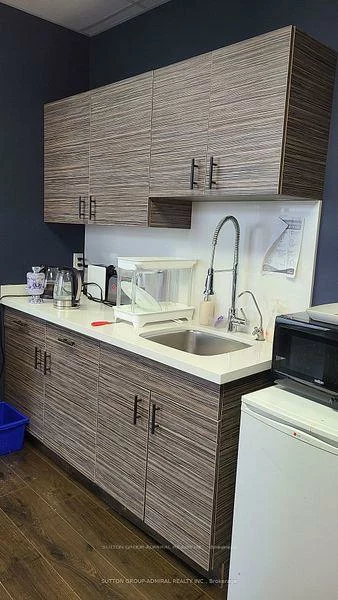 10376, Yonge, Mill Pond, Richmond Hill