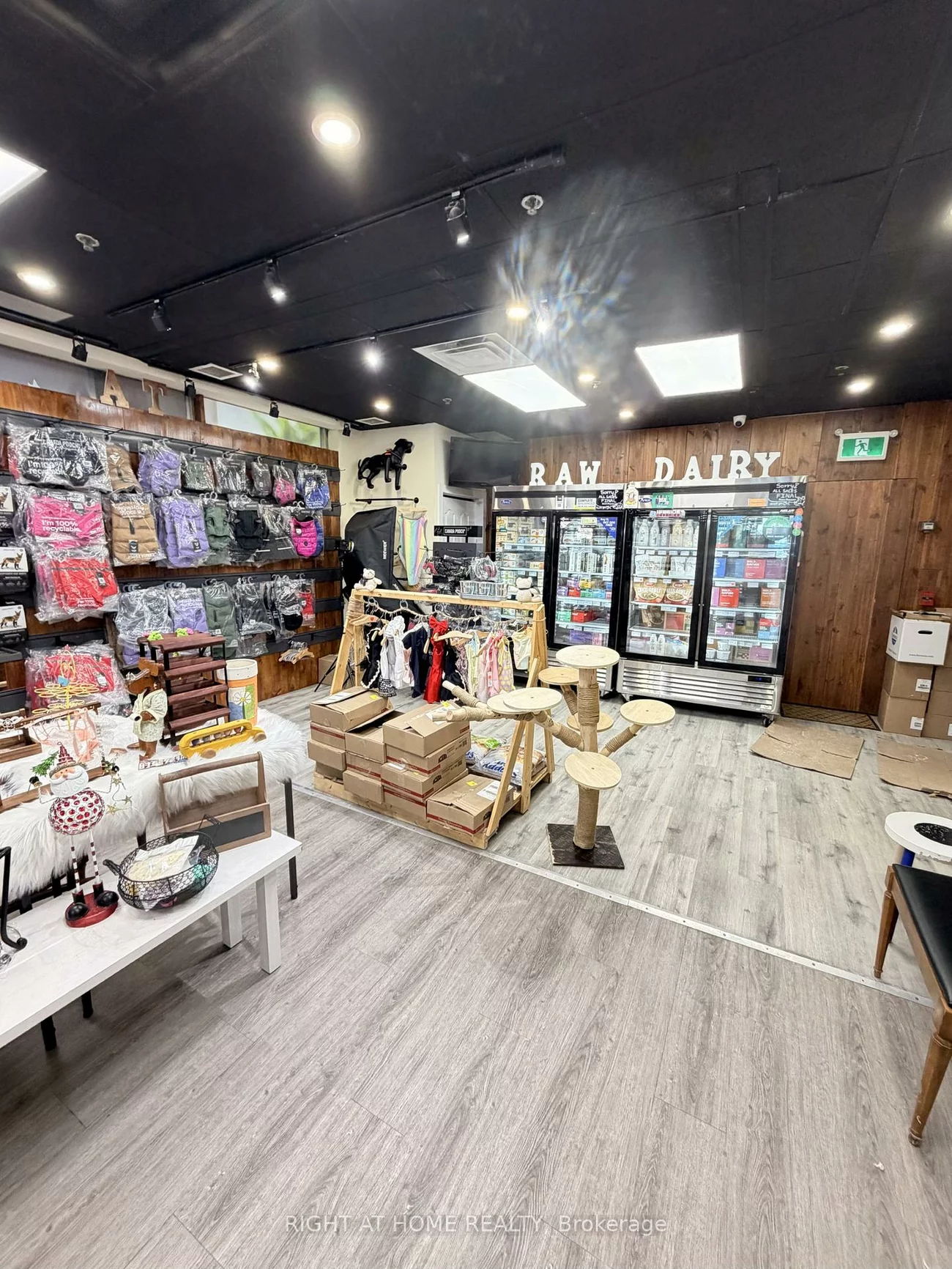 420, HWY 7, Doncrest, Richmond Hill