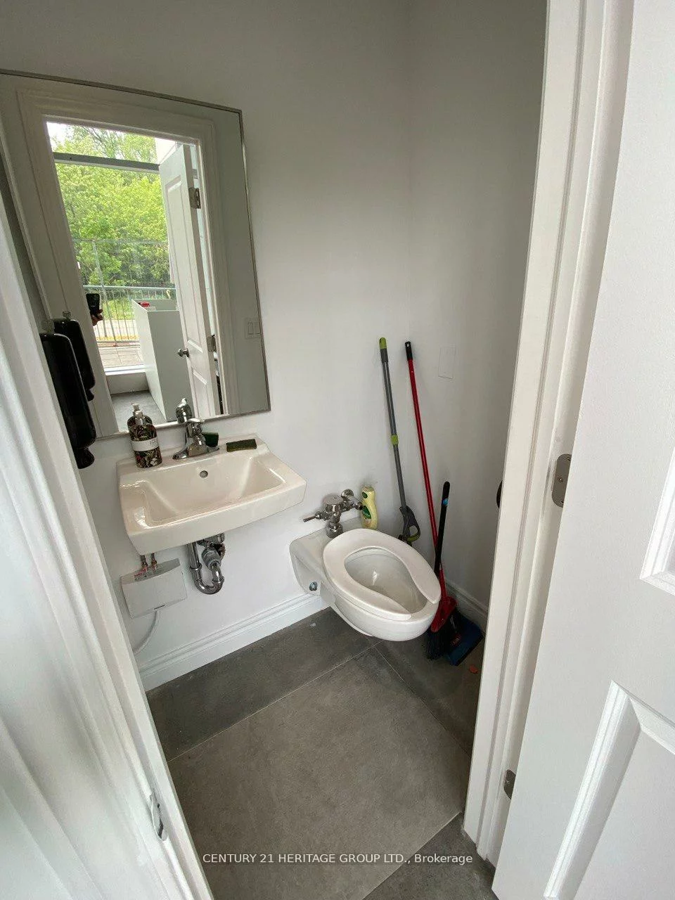 9610, Yonge, North Richvale, Richmond Hill