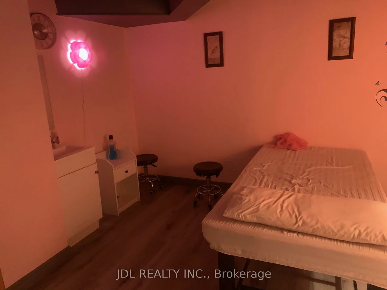 160, East Beaver Creek, Beaver Creek Business Park, Richmond Hill