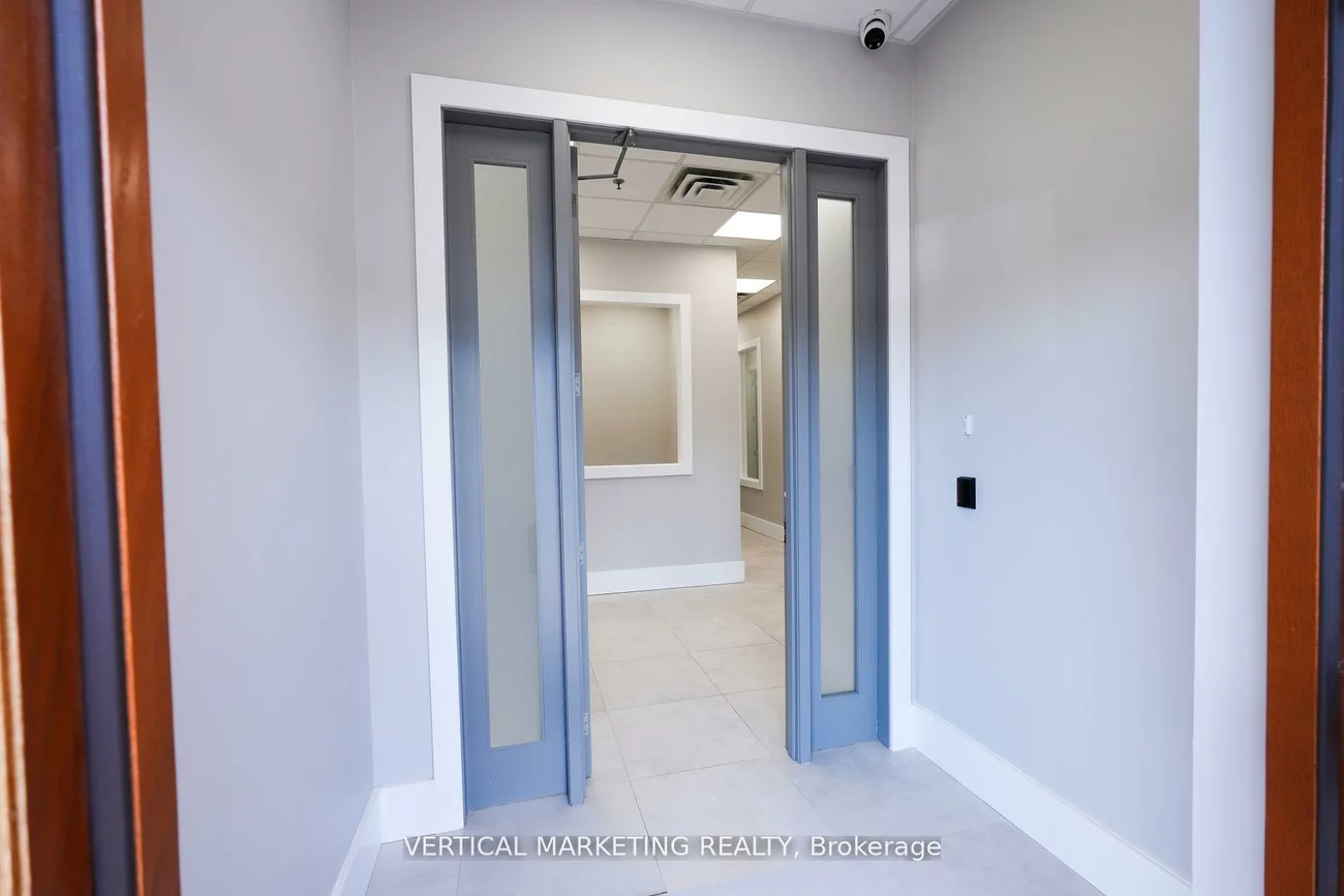 35, West Pearce, Beaver Creek Business Park, Richmond Hill