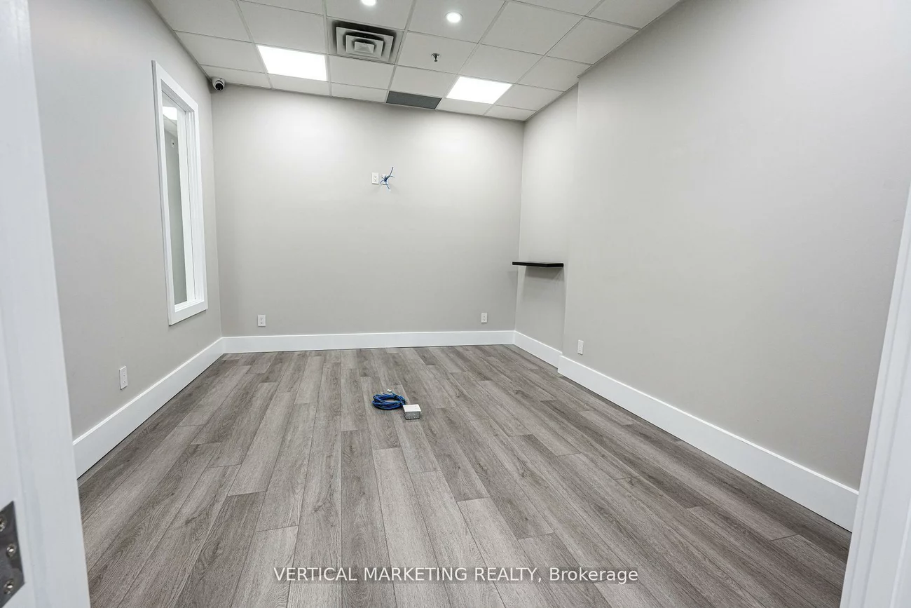 35, West Pearce, Beaver Creek Business Park, Richmond Hill