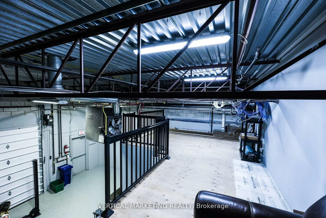 35, West Pearce, Beaver Creek Business Park, Richmond Hill