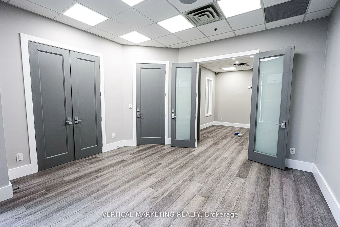 35, West Pearce, Beaver Creek Business Park, Richmond Hill