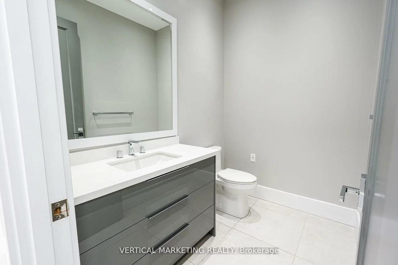 35, West Pearce, Beaver Creek Business Park, Richmond Hill