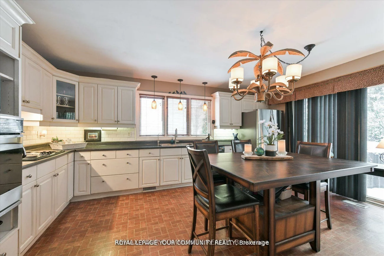 247, Harris, Jefferson, Richmond Hill