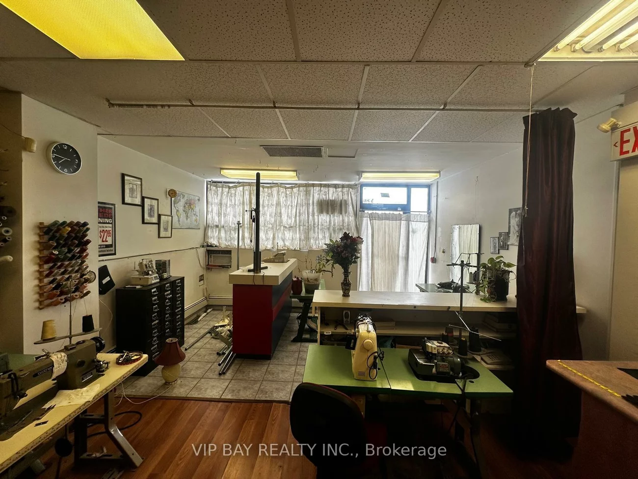 10330, Yonge, Mill Pond, Richmond Hill