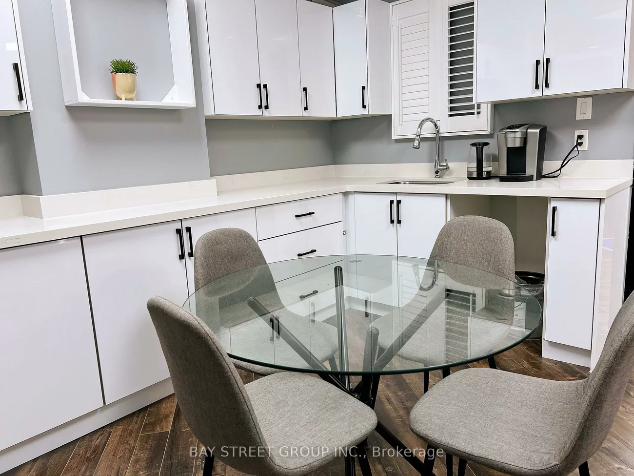 350, Highway 7, Doncrest, Richmond Hill