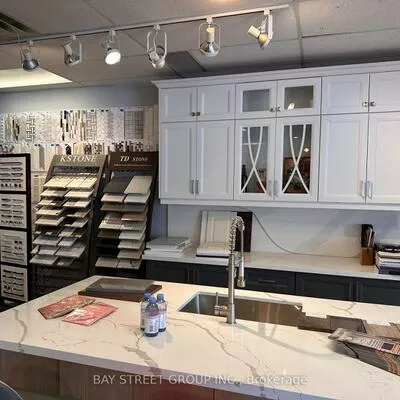 160, East Beaver Creek, Beaver Creek Business Park, Richmond Hill