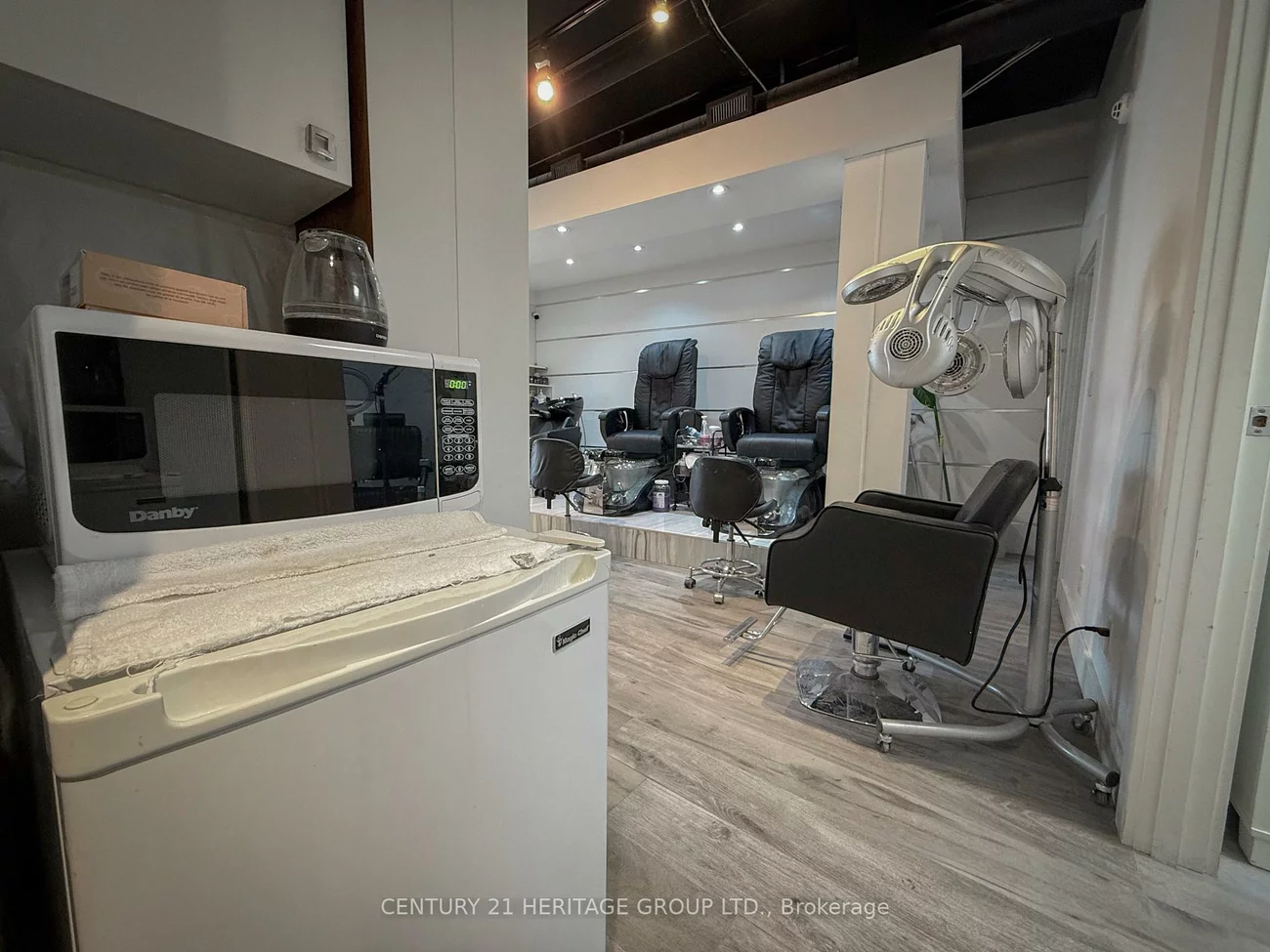 8910, Yonge, South Richvale, Richmond Hill