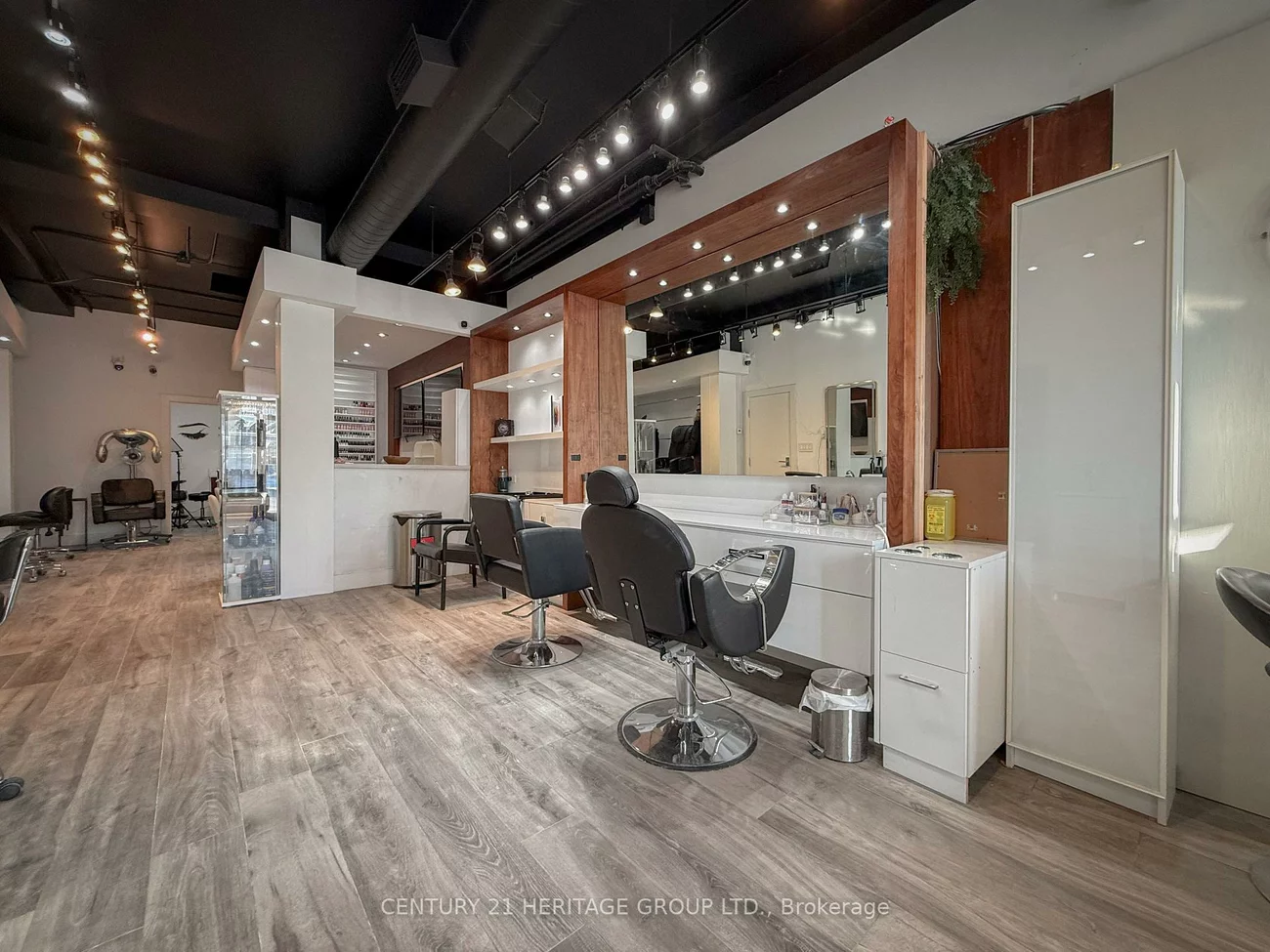 8910, Yonge, South Richvale, Richmond Hill