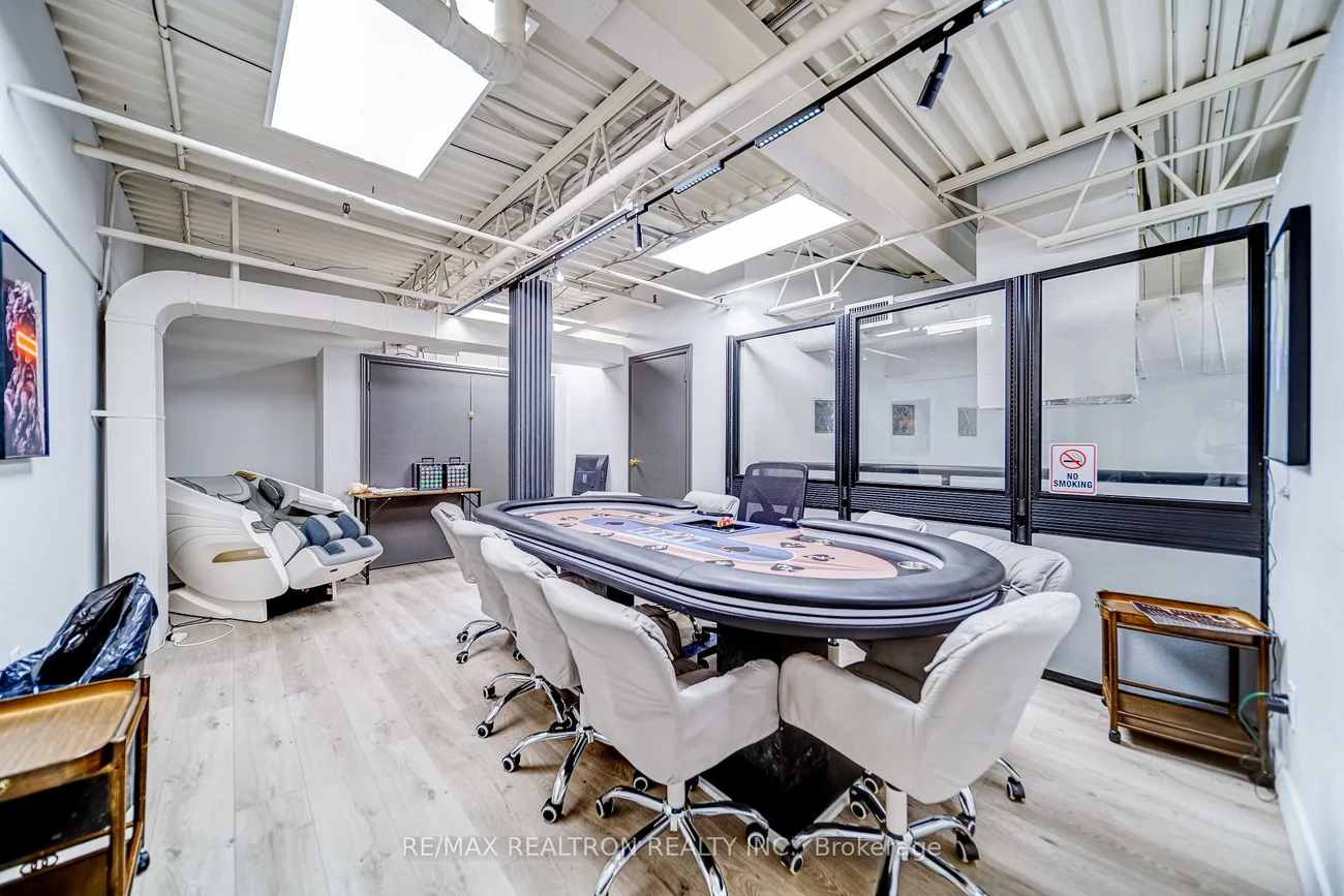 175, West Beaver Creek, Beaver Creek Business Park, Richmond Hill