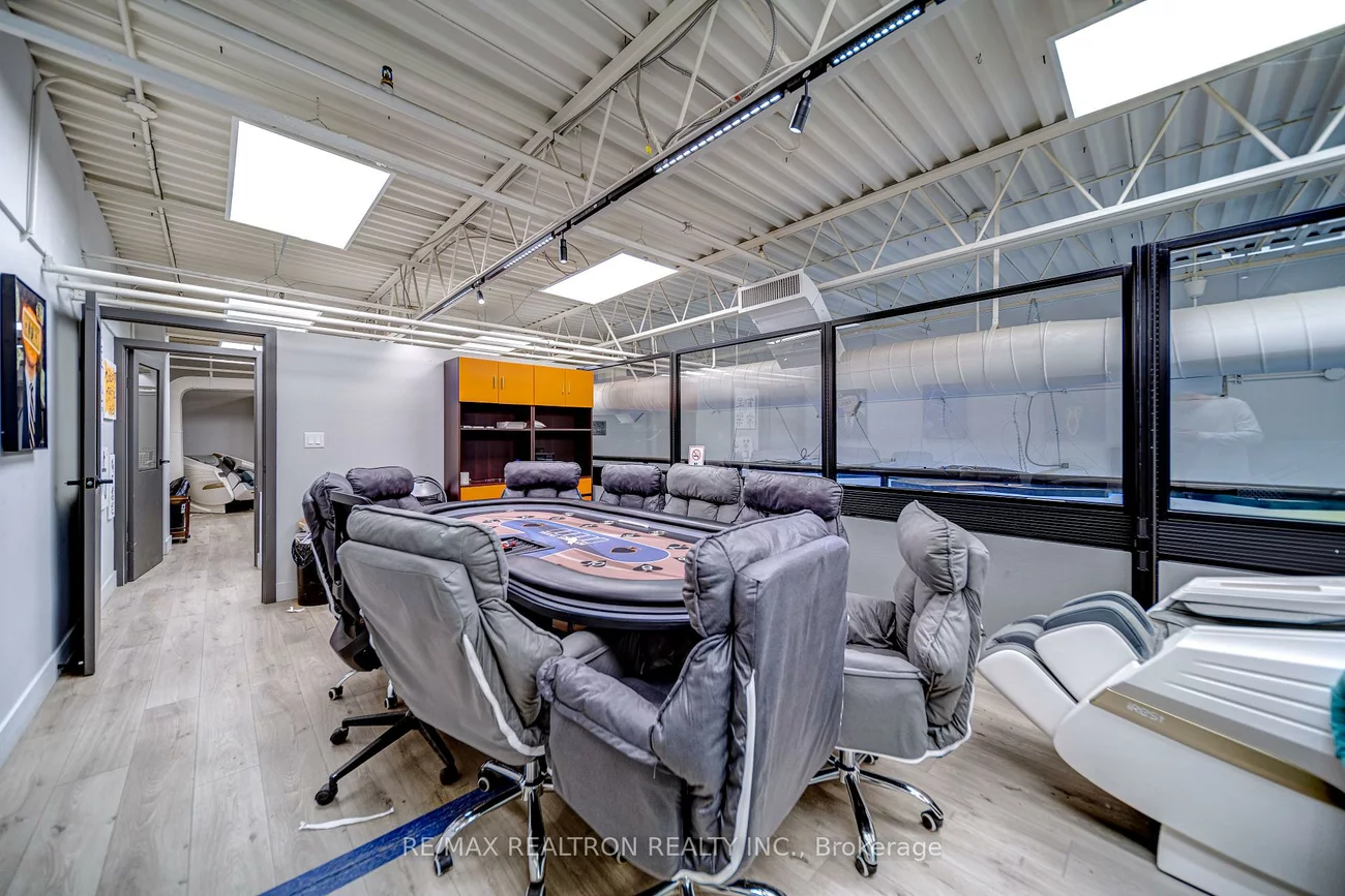 175, West Beaver Creek, Beaver Creek Business Park, Richmond Hill