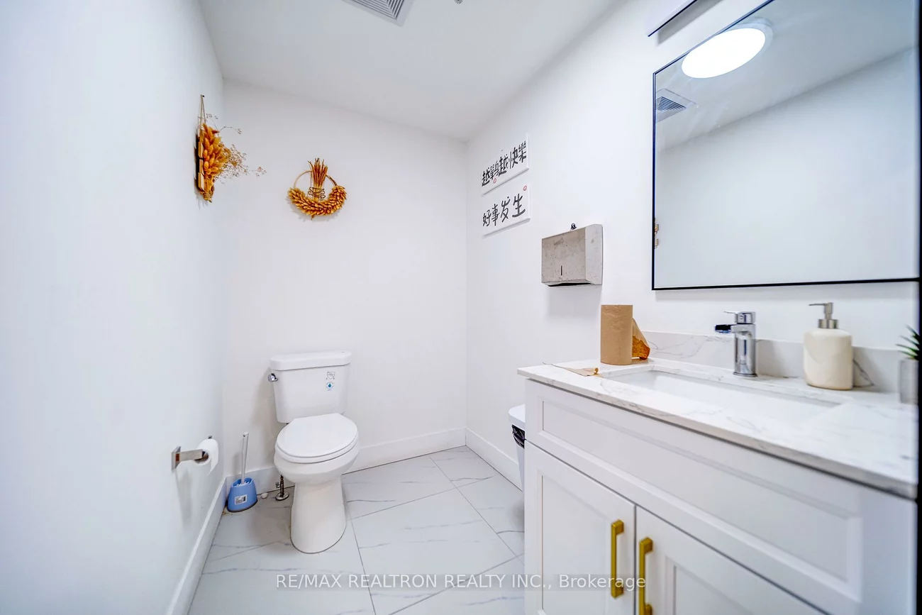 175, West Beaver Creek, Beaver Creek Business Park, Richmond Hill