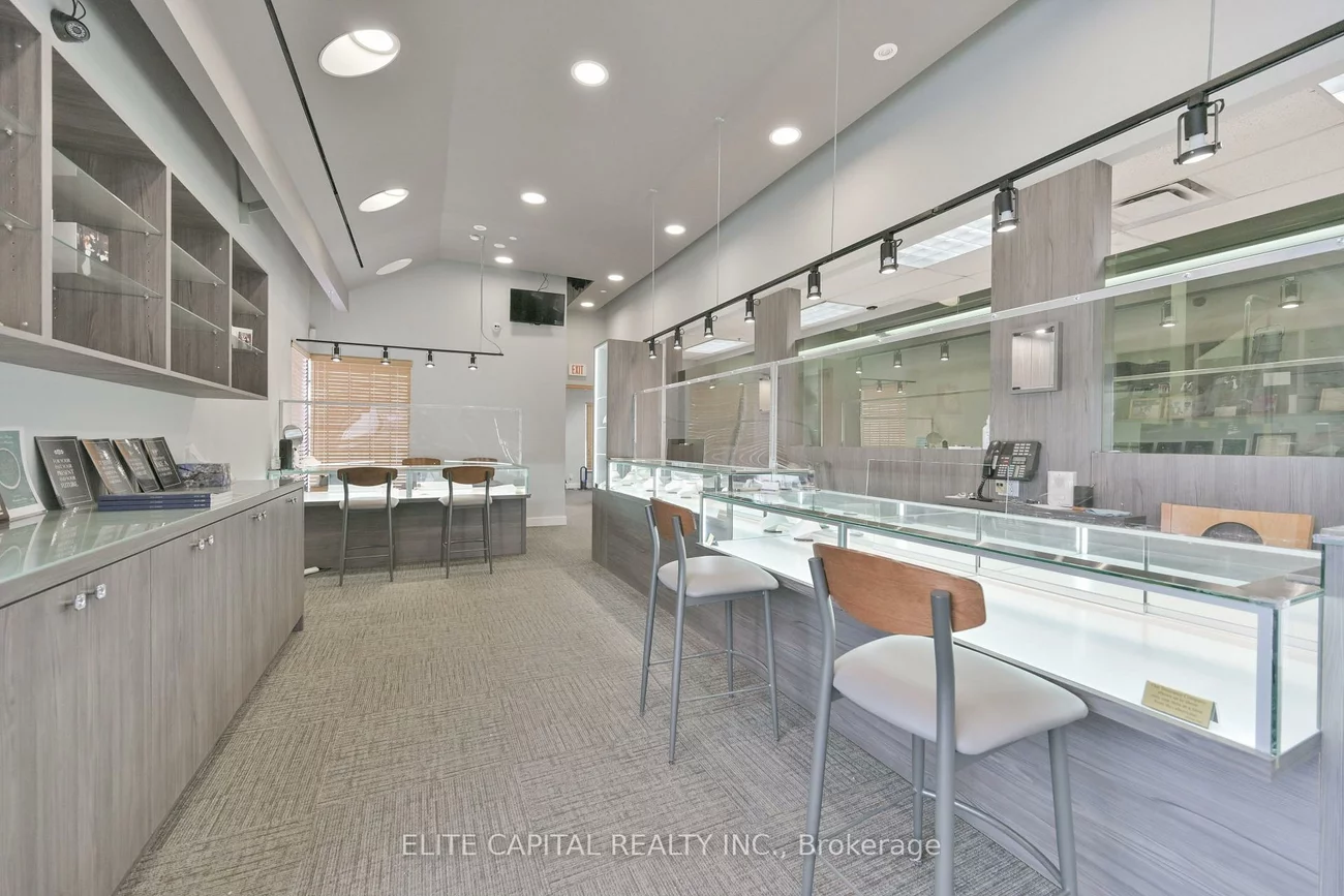 160, East Beaver Creek, Beaver Creek Business Park, Richmond Hill