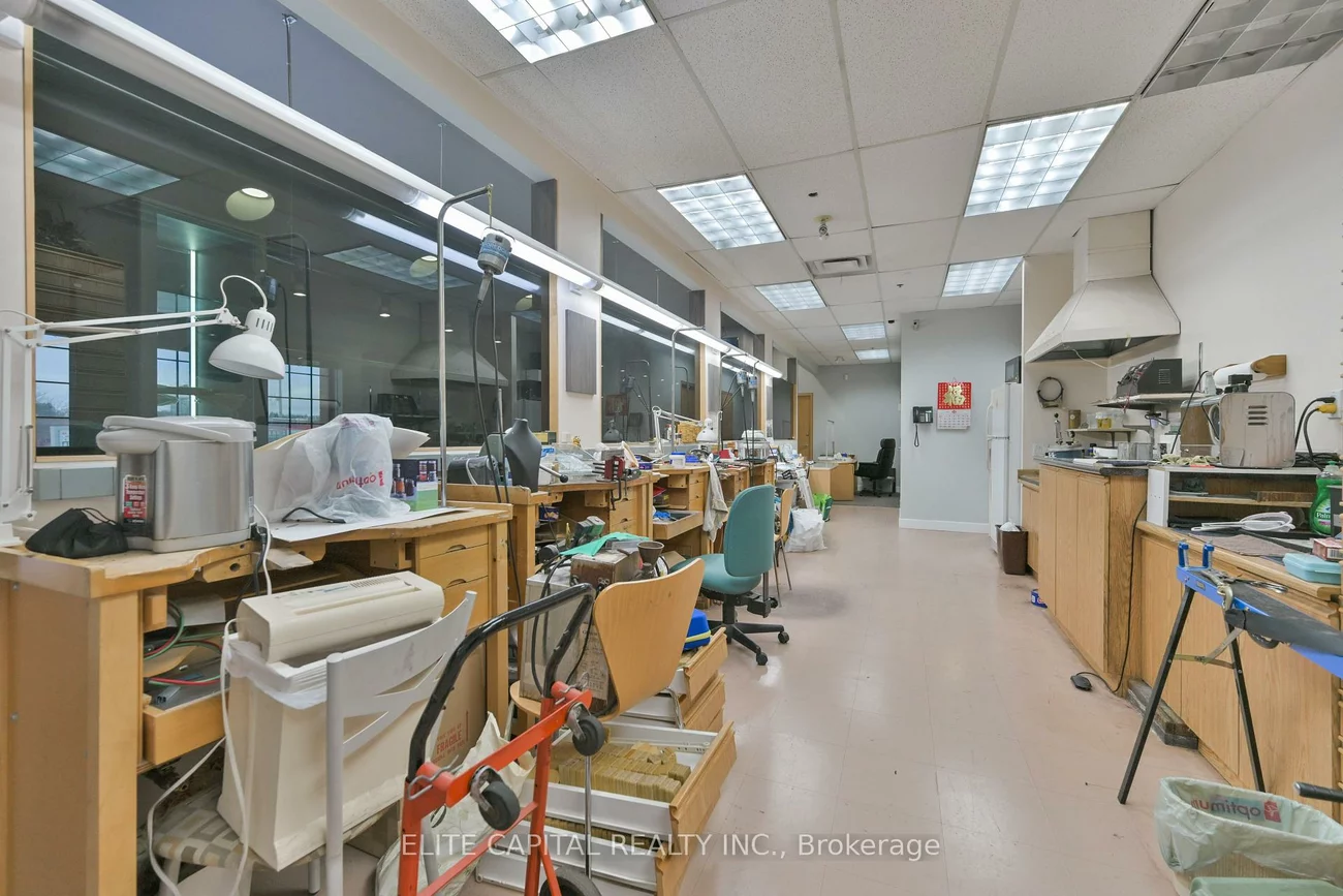 160, East Beaver Creek, Beaver Creek Business Park, Richmond Hill