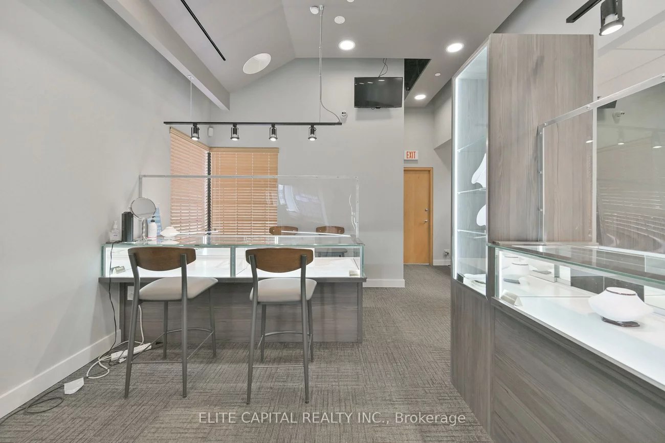 160, East Beaver Creek, Beaver Creek Business Park, Richmond Hill