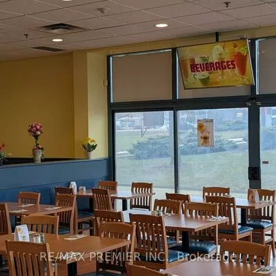 10909, Yonge, Devonsleigh, Richmond Hill