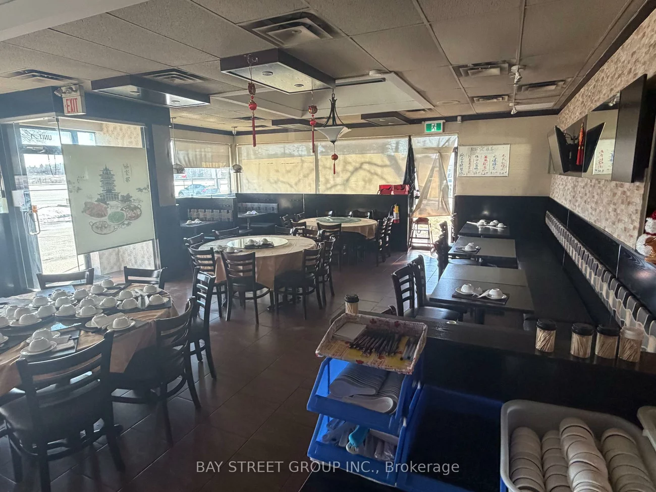 324, Highway 7, Doncrest, Richmond Hill