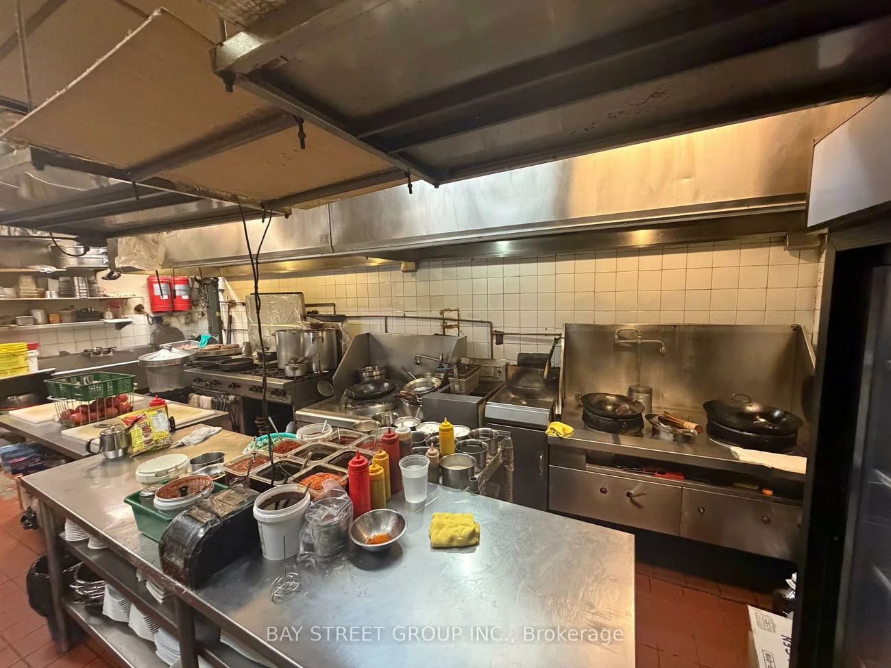 324, Highway 7, Doncrest, Richmond Hill