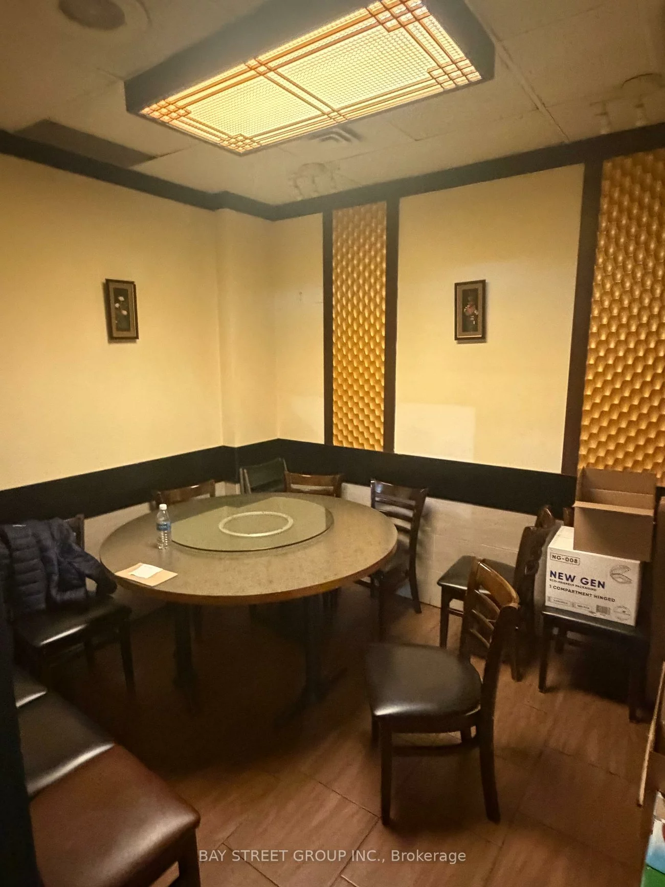 324, Highway 7, Doncrest, Richmond Hill