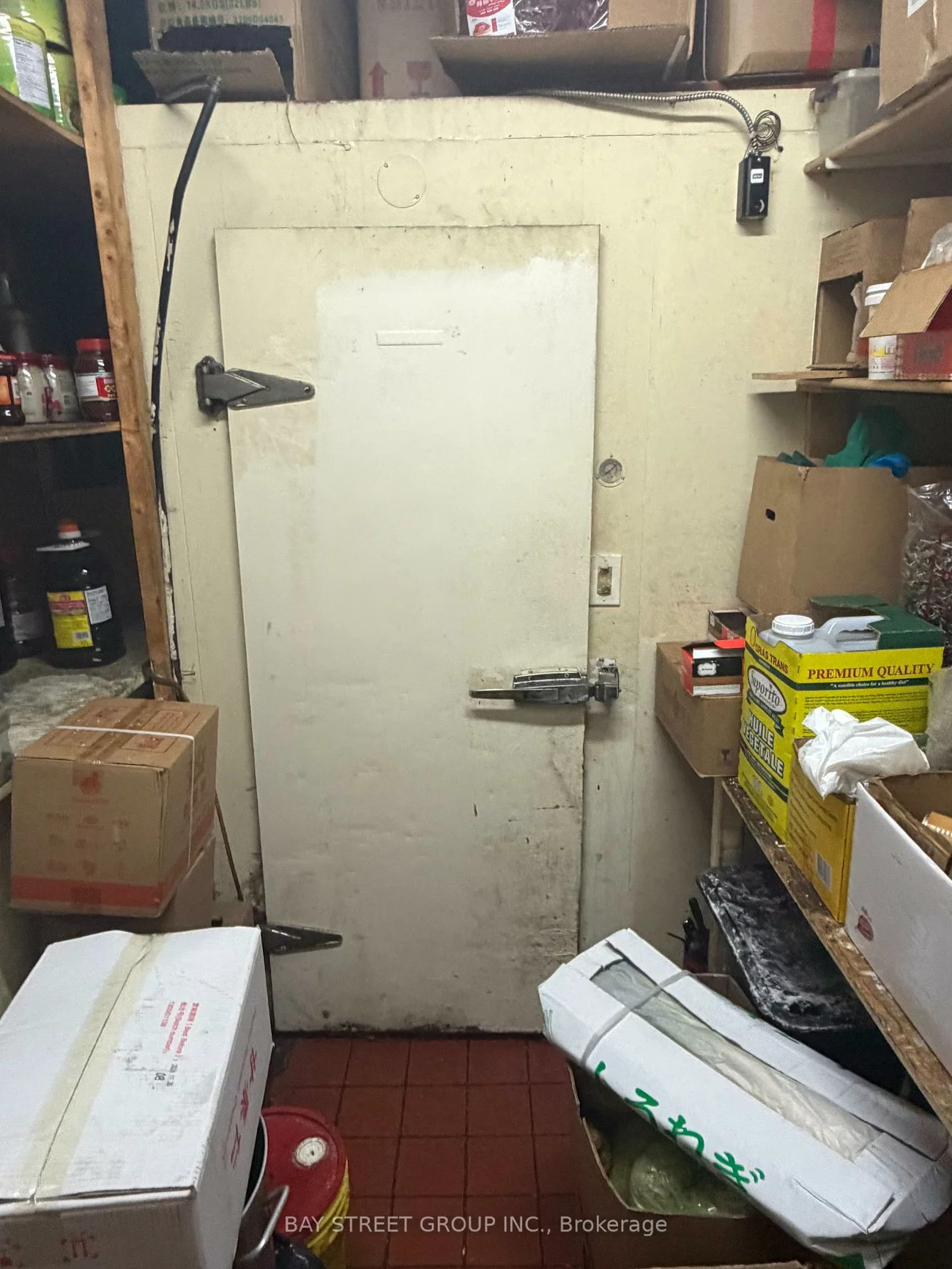 324, Highway 7, Doncrest, Richmond Hill