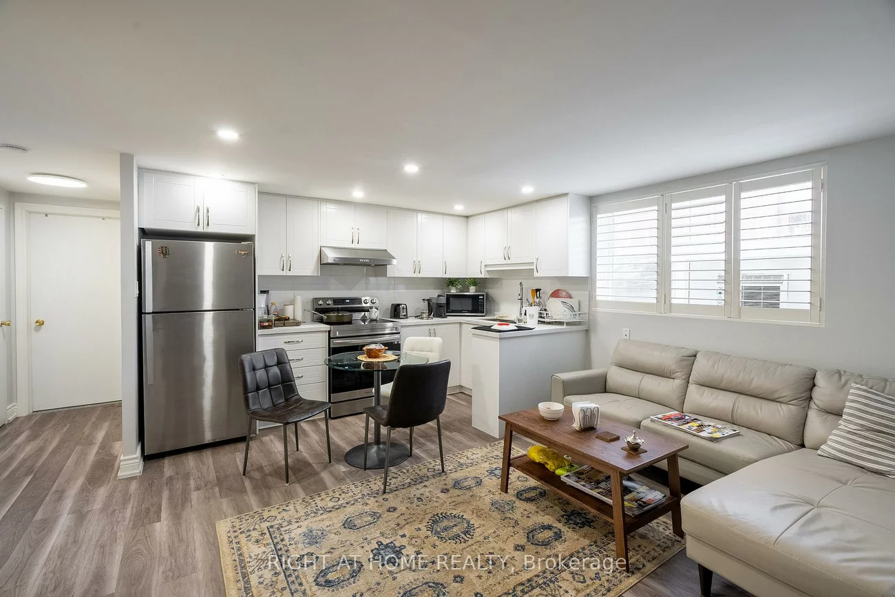 285, Richmond, Mill Pond, Richmond Hill