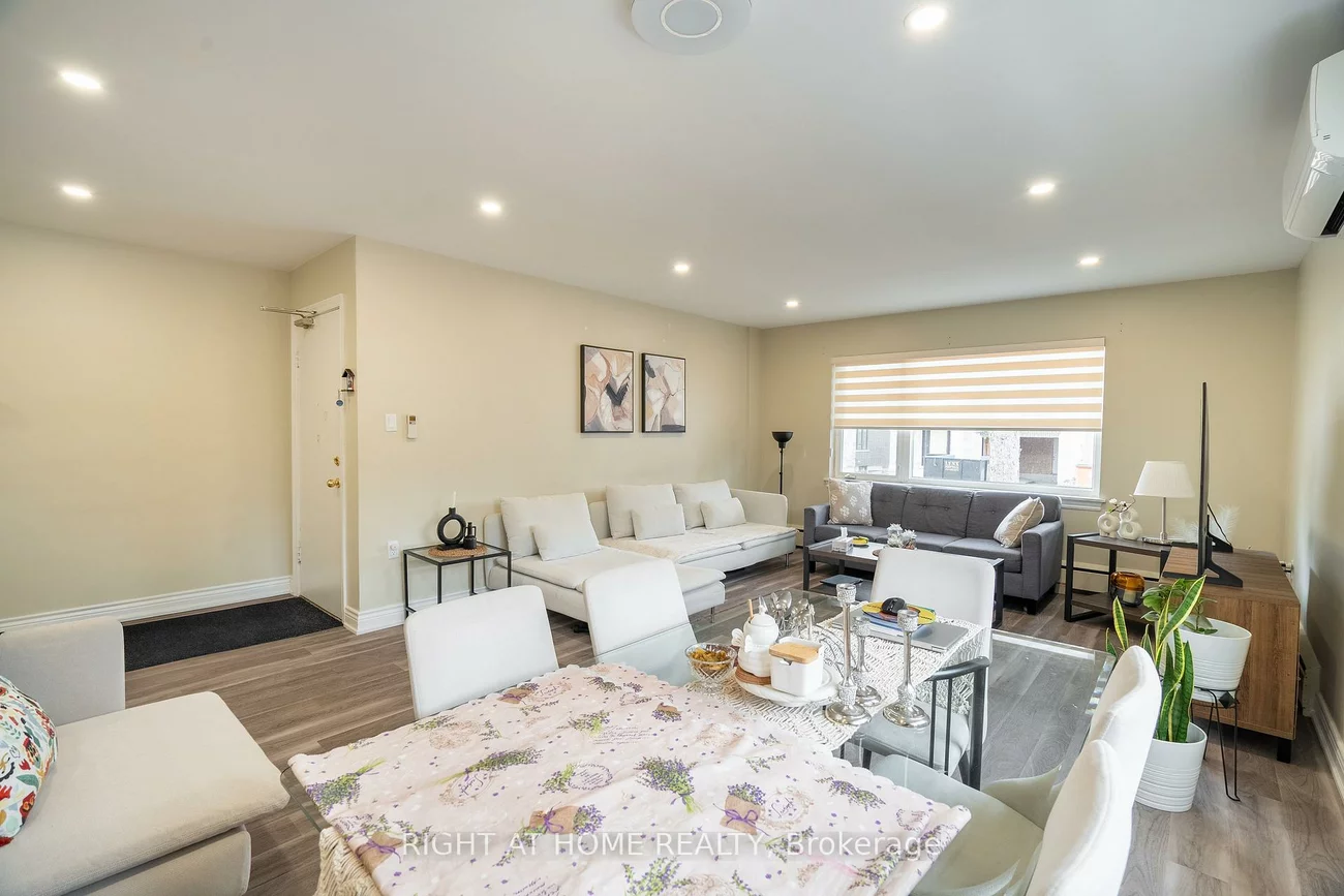 285, Richmond, Mill Pond, Richmond Hill