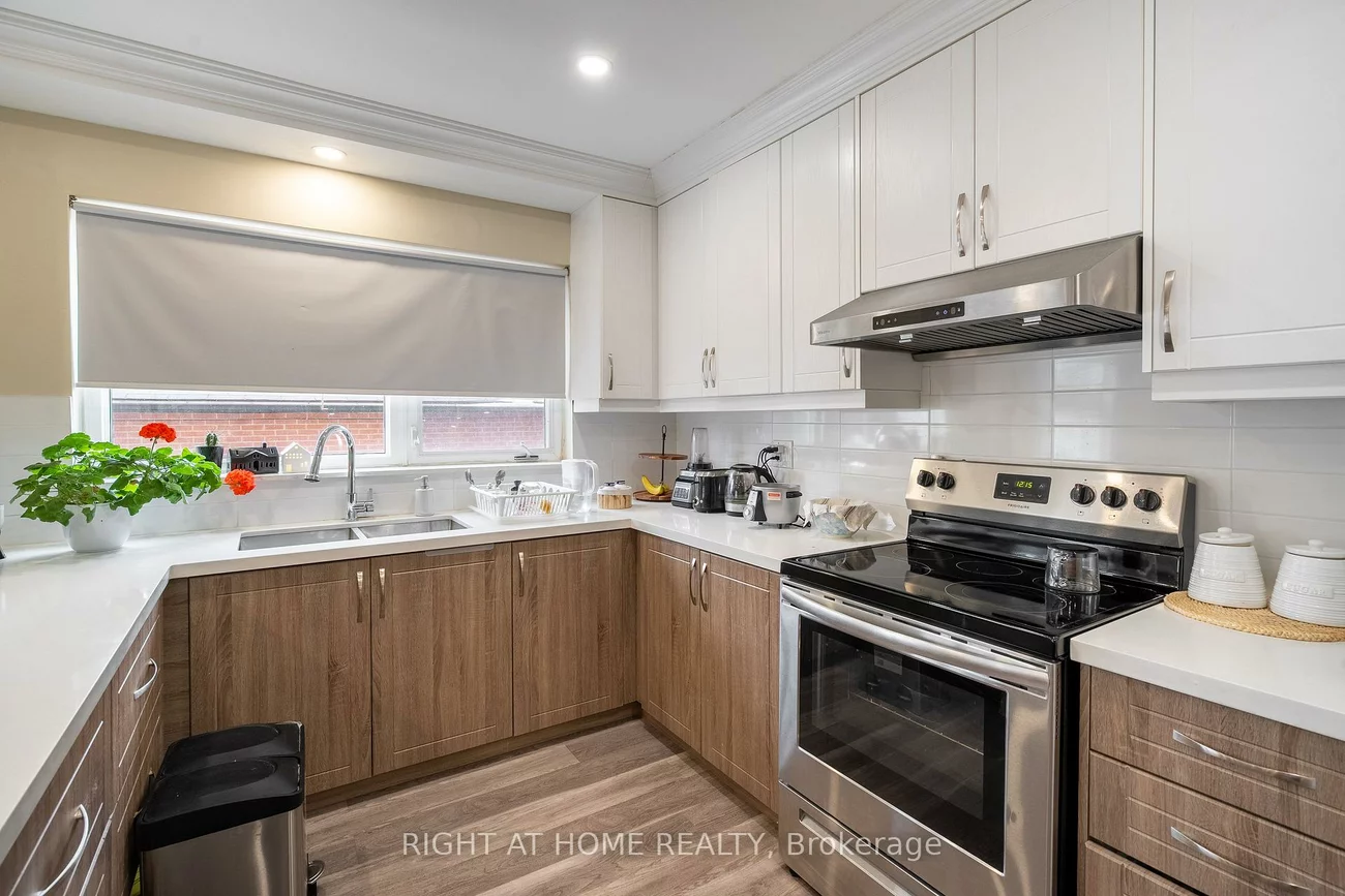 285, Richmond, Mill Pond, Richmond Hill