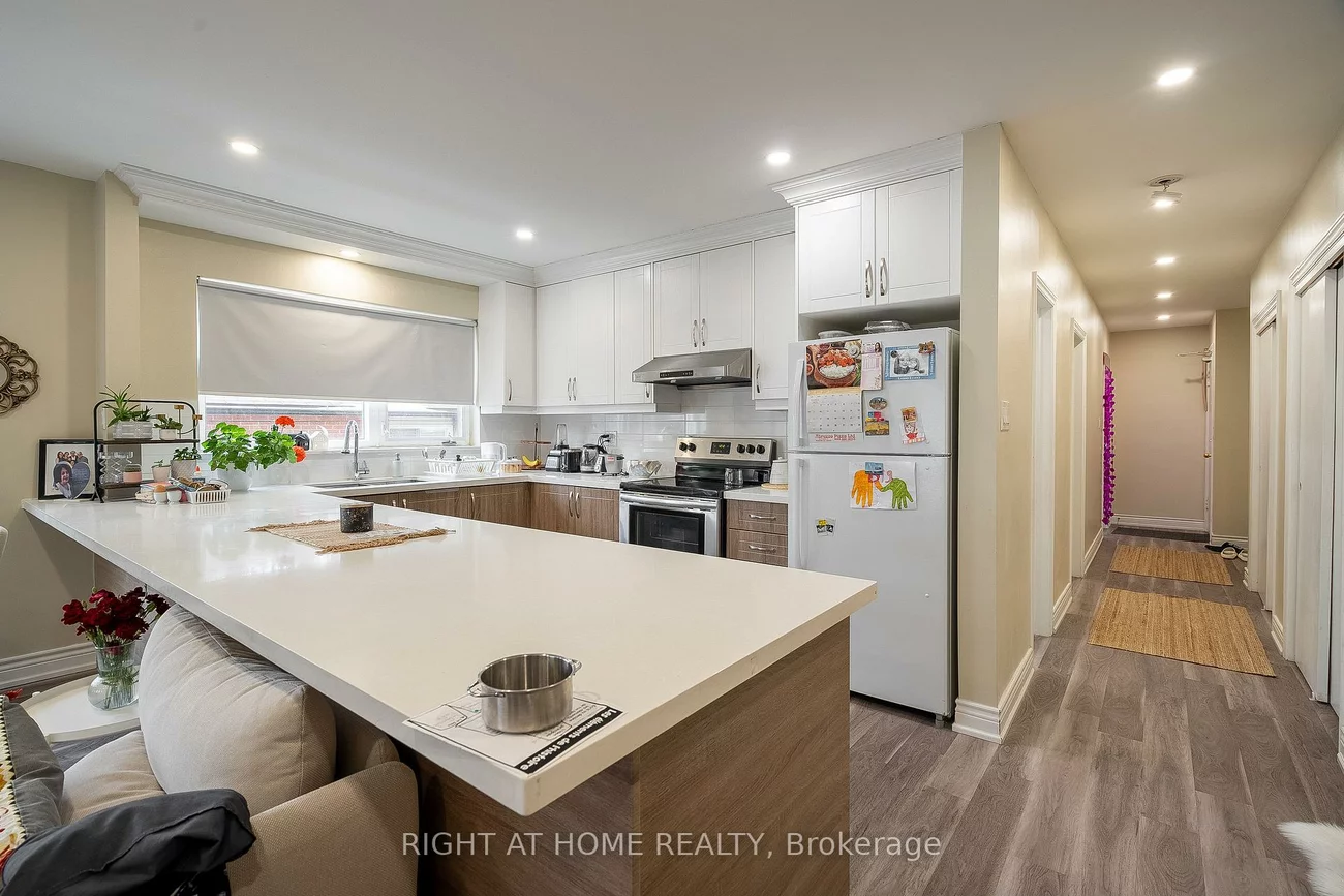 285, Richmond, Mill Pond, Richmond Hill