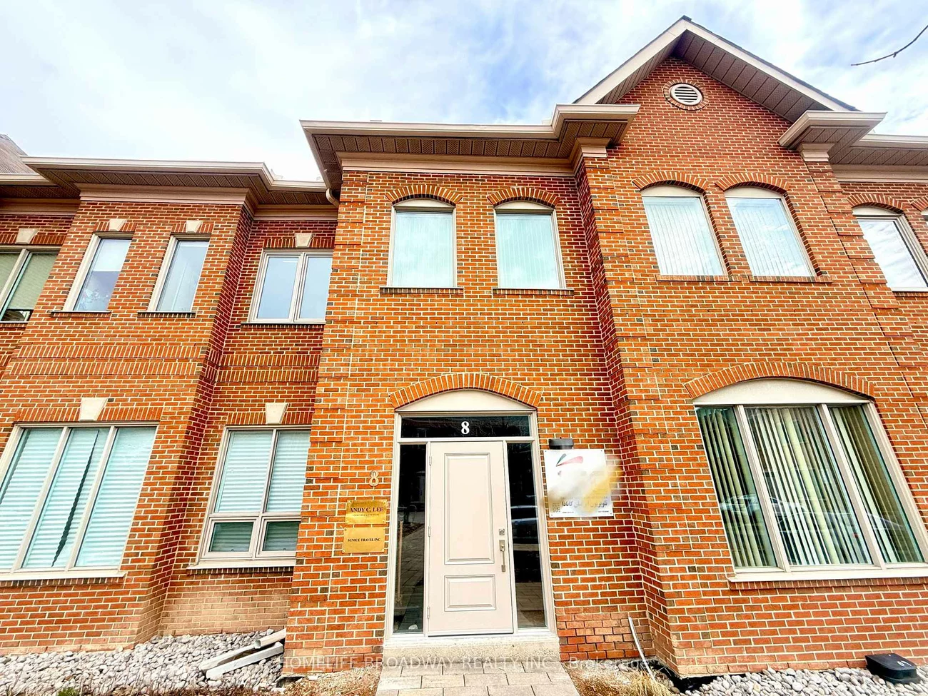 30, Wertheim, Beaver Creek Business Park, Richmond Hill