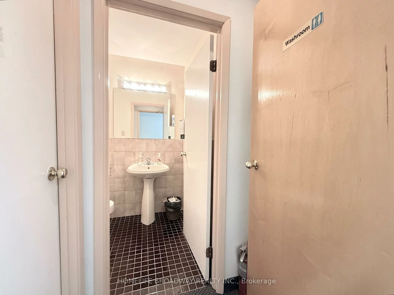 30, Wertheim, Beaver Creek Business Park, Richmond Hill