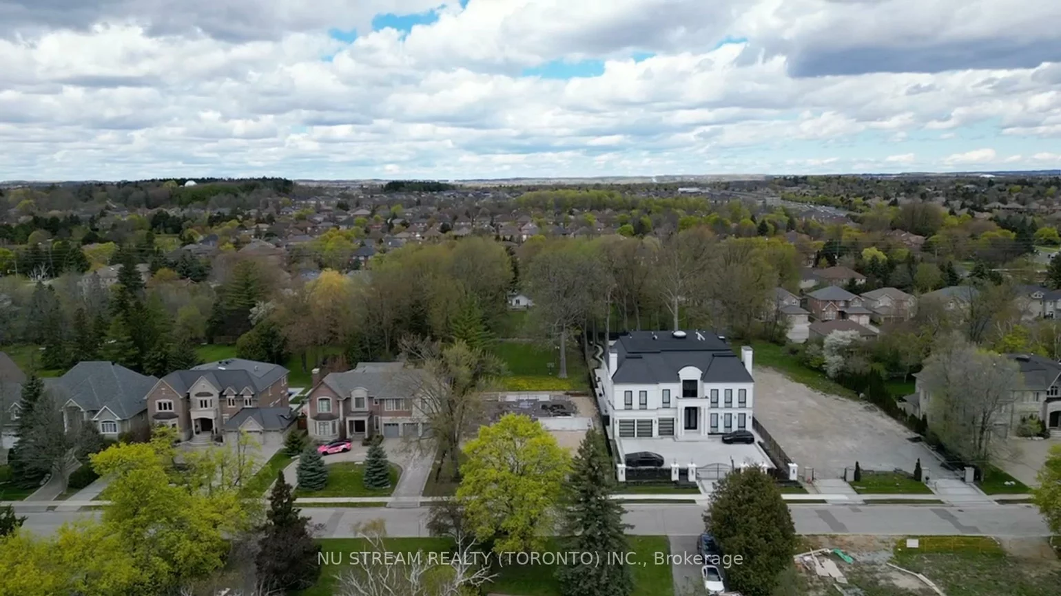 212, Duncan, Langstaff, Richmond Hill
