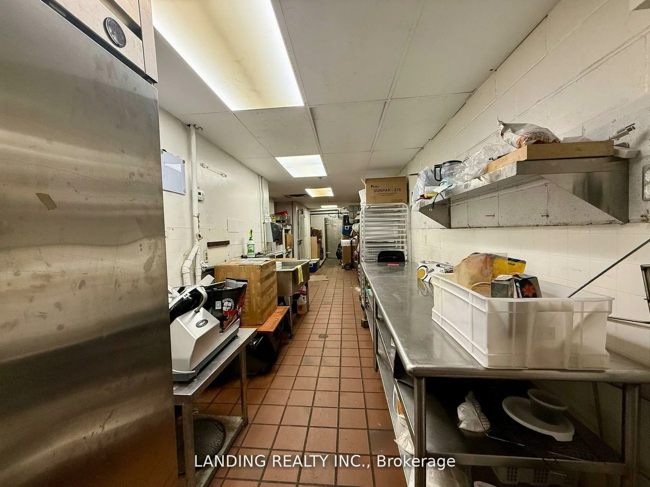 350, Highway 7 E, Doncrest, Richmond Hill