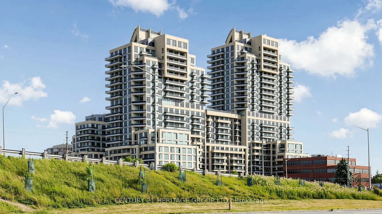 9205, Yonge, North Richvale, Richmond Hill
