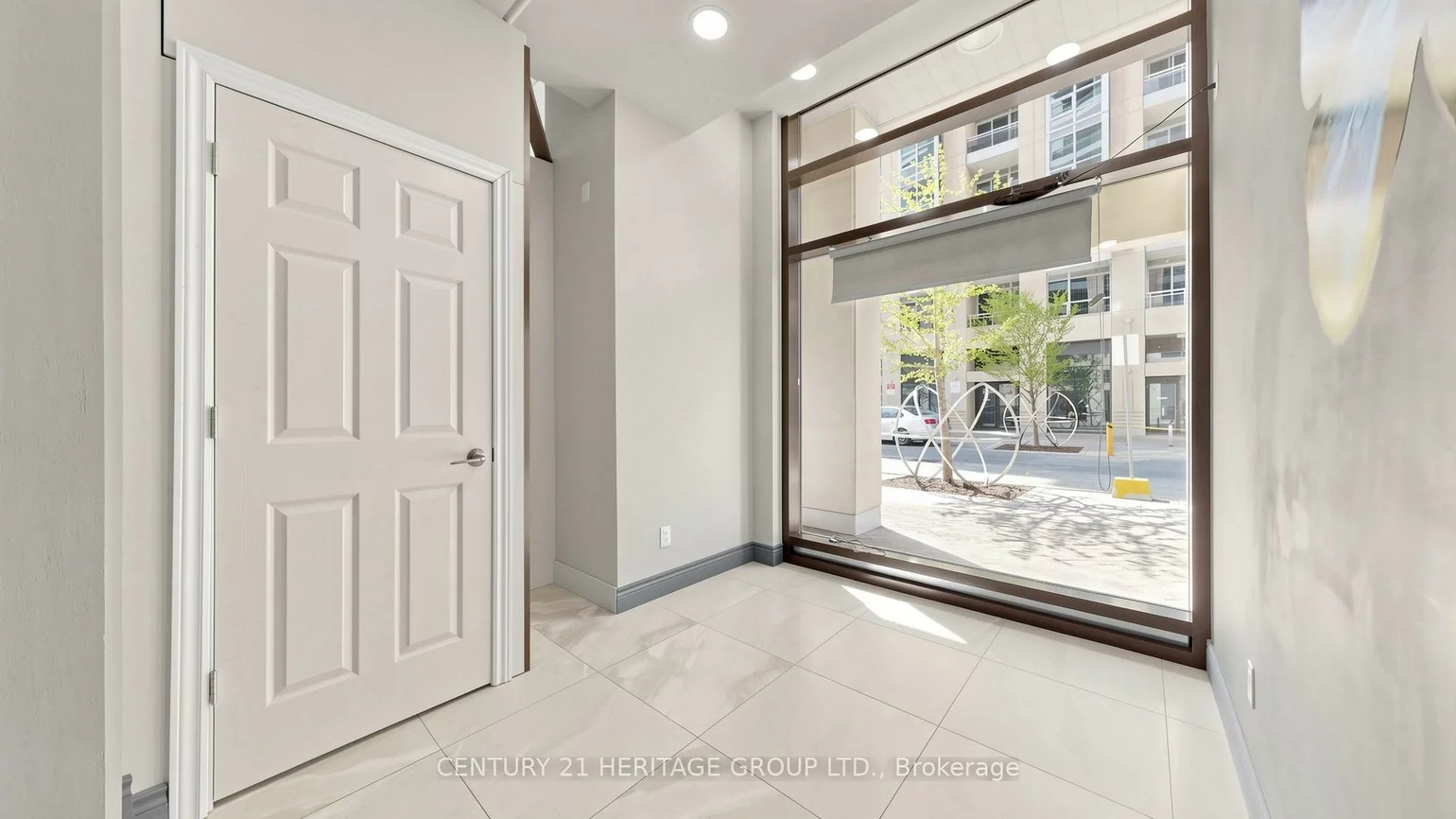 9205, Yonge, North Richvale, Richmond Hill