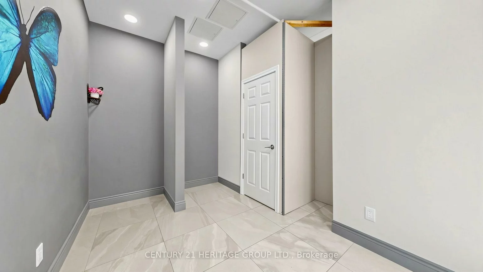 9205, Yonge, North Richvale, Richmond Hill