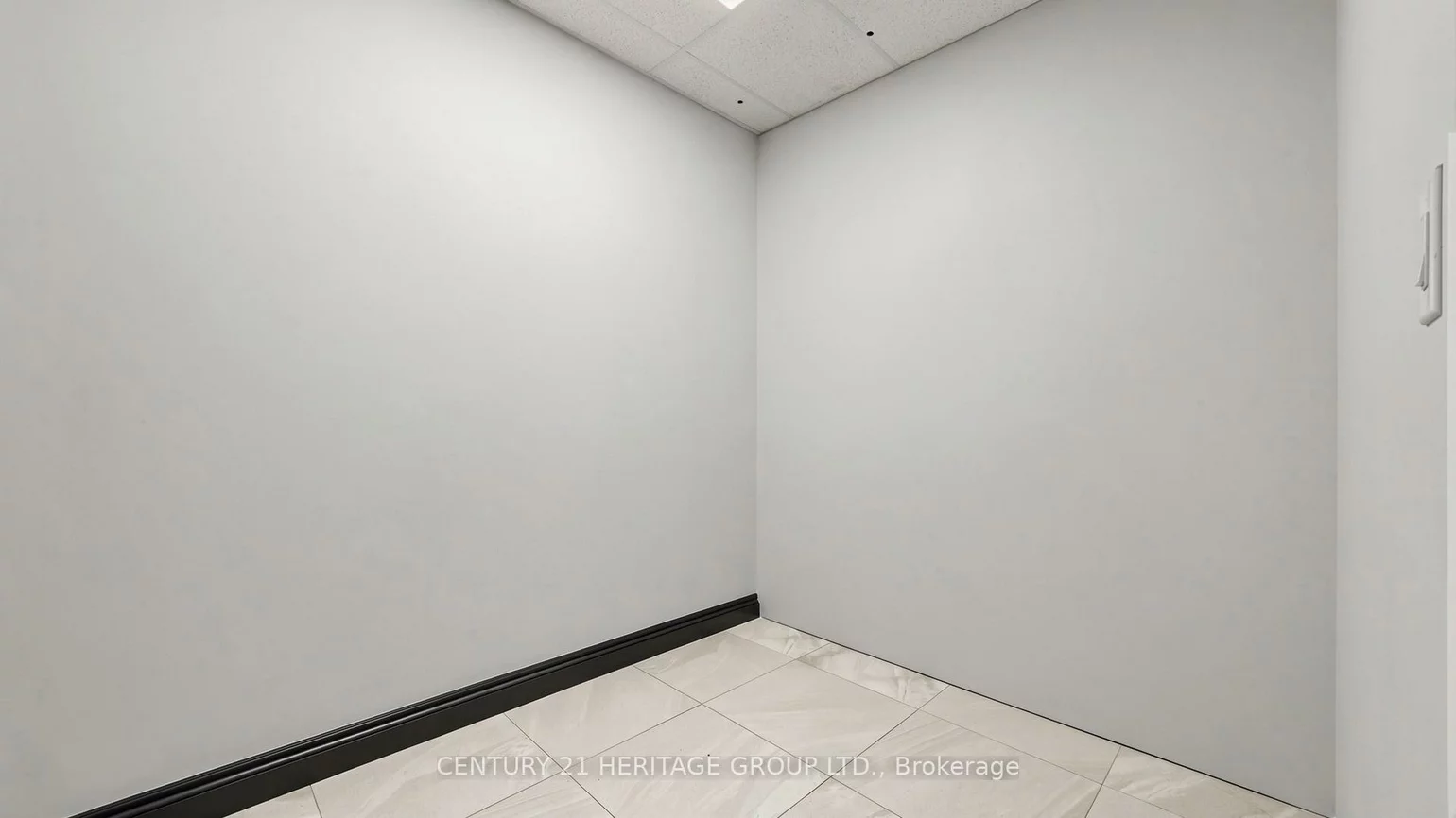 9205, Yonge, North Richvale, Richmond Hill
