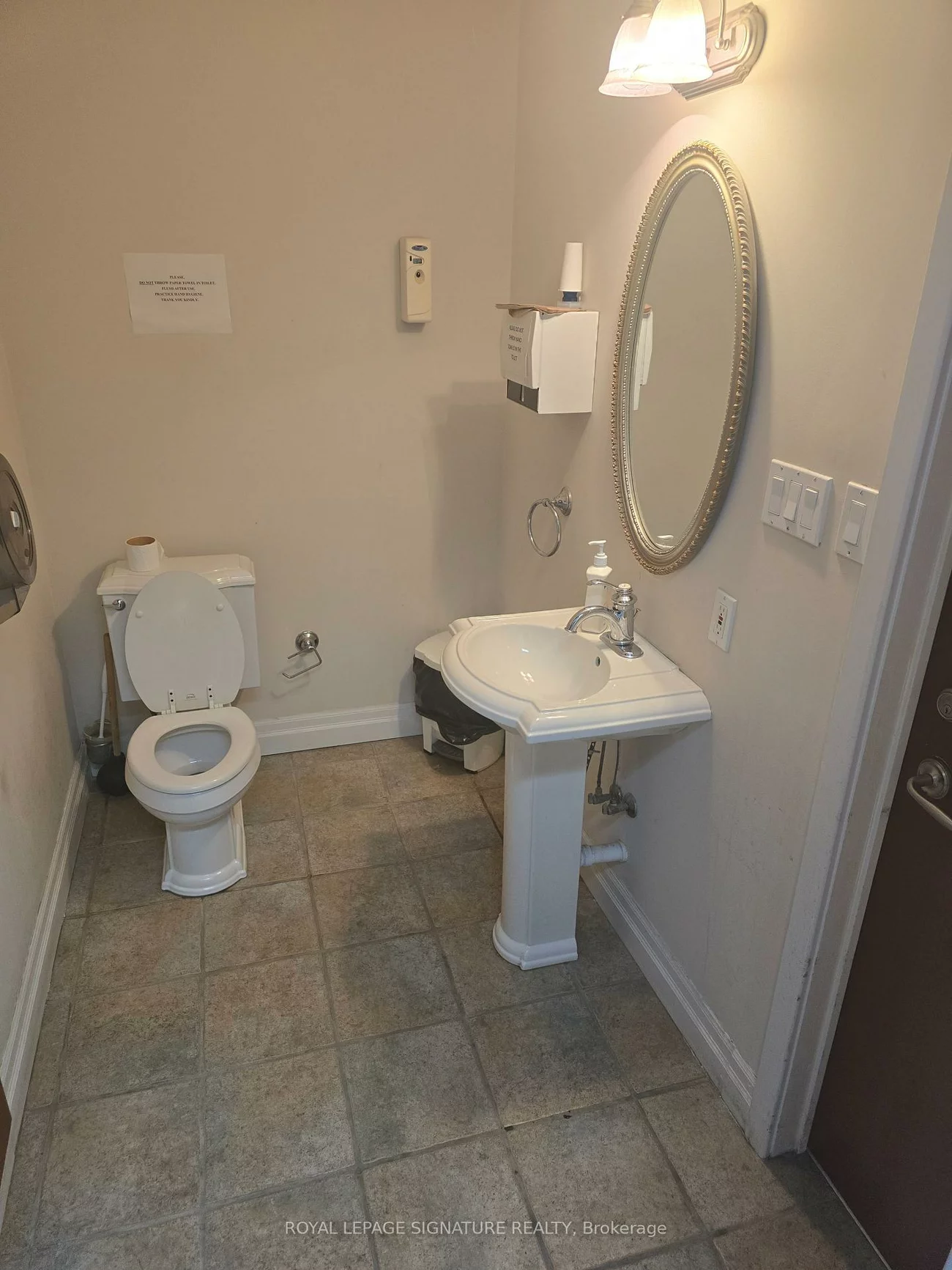 10171, Yonge, Crosby, Richmond Hill