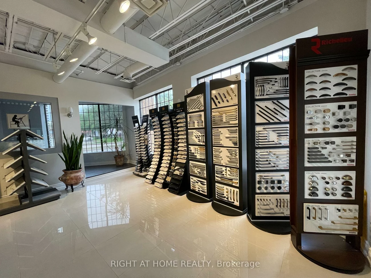 170, West Beaver Creek, Beaver Creek Business Park, Richmond Hill