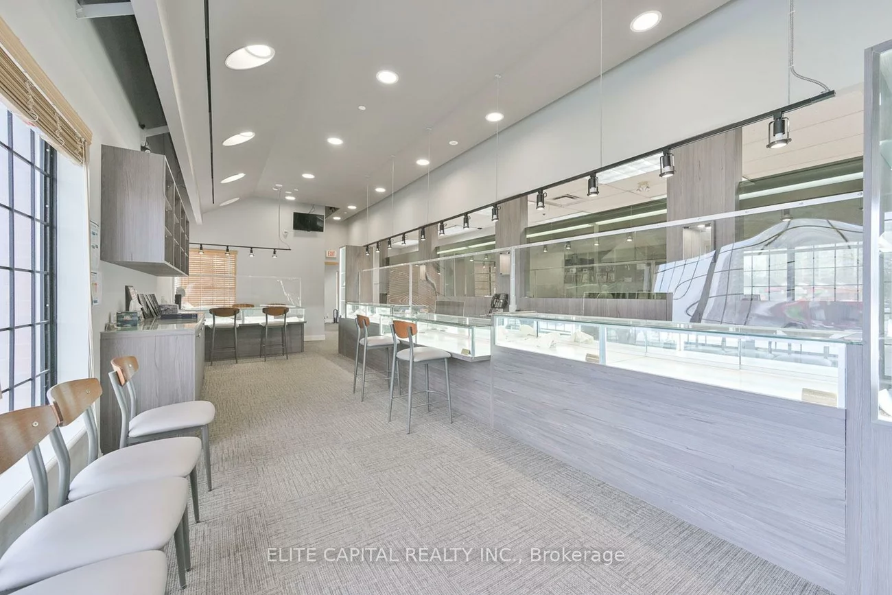 160, East Beaver Creek, Beaver Creek Business Park, Richmond Hill