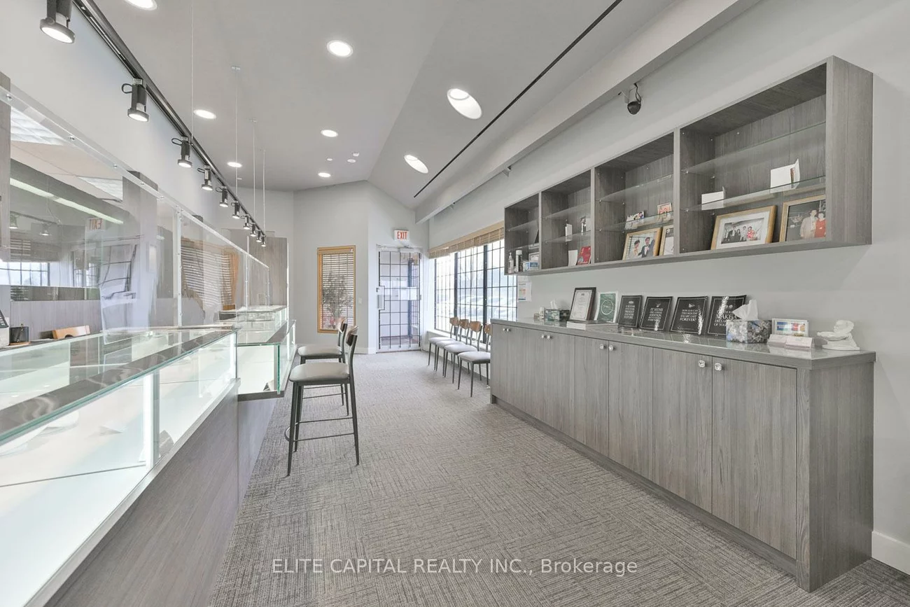 160, East Beaver Creek, Beaver Creek Business Park, Richmond Hill